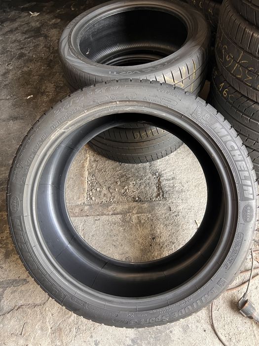 4 anvelope vara 295/35/21 + 265/40/21 , Michelin , DOT 2022 !