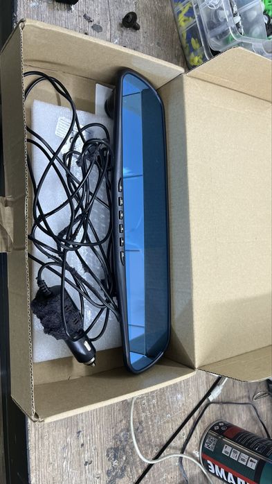 Зеркало-регистратор!