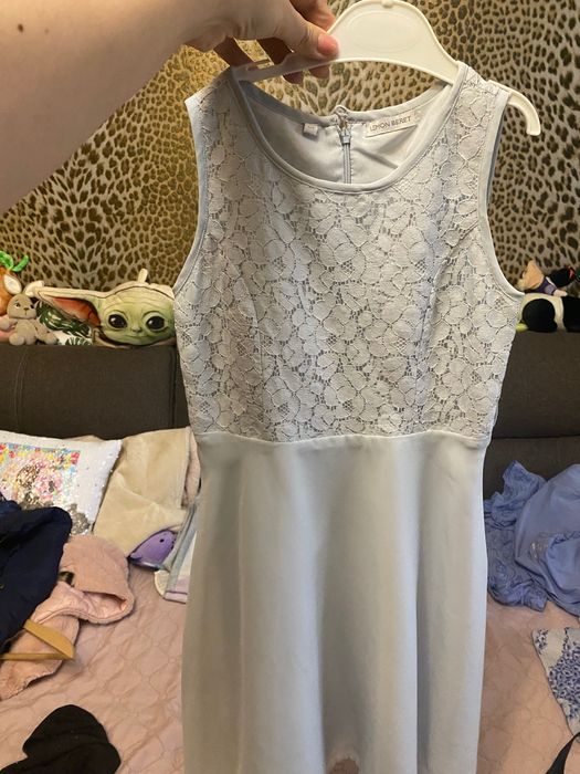 Детска официална рокля размер 128