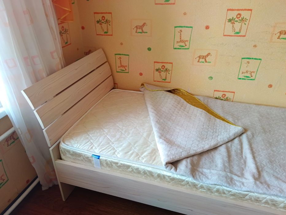 Кровать полуторка 1,5 м