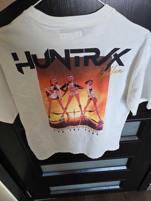 Тениска Huntrix Golden