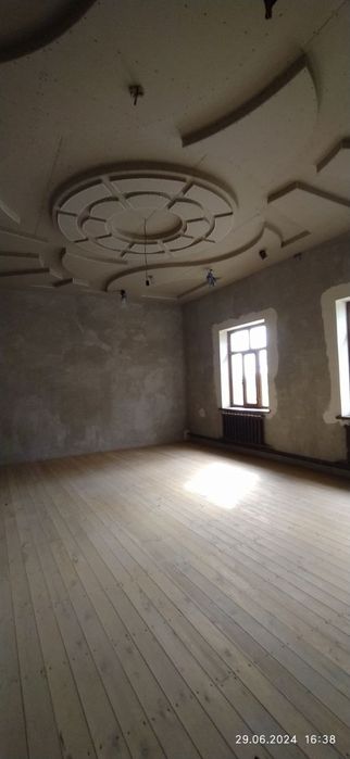 Hovli sotiladi mo'ljal chiltanob