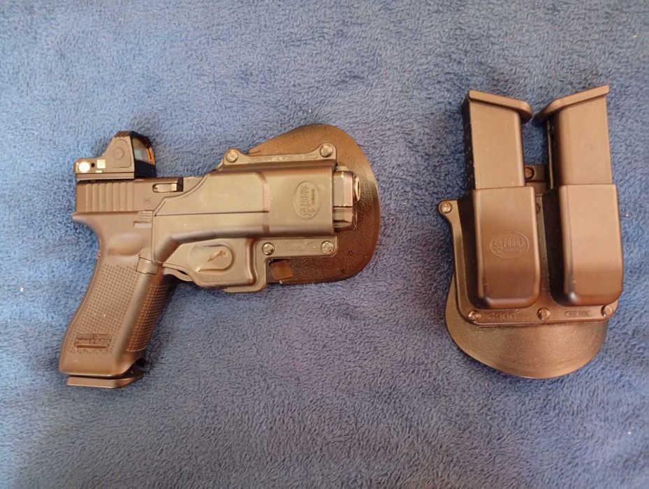 Airsoft M4 GBB Daniel Defense + Glock 17 Gen 5 GBBb