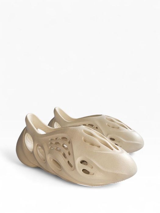 Adidas Yeezy Foam Runner