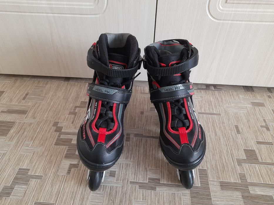 Роликовые коньки