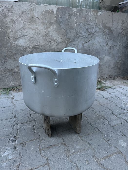 Посуда для кафе.