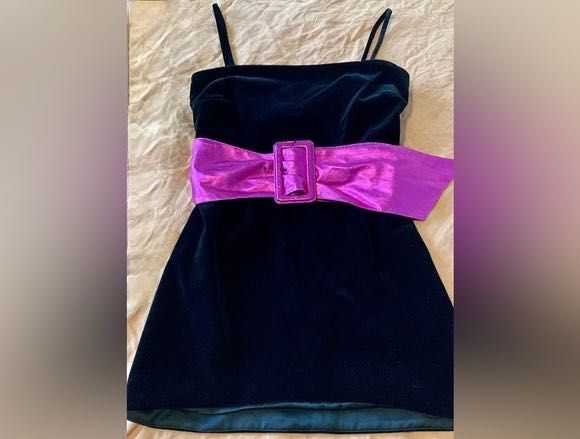 Официална рокля на Zara