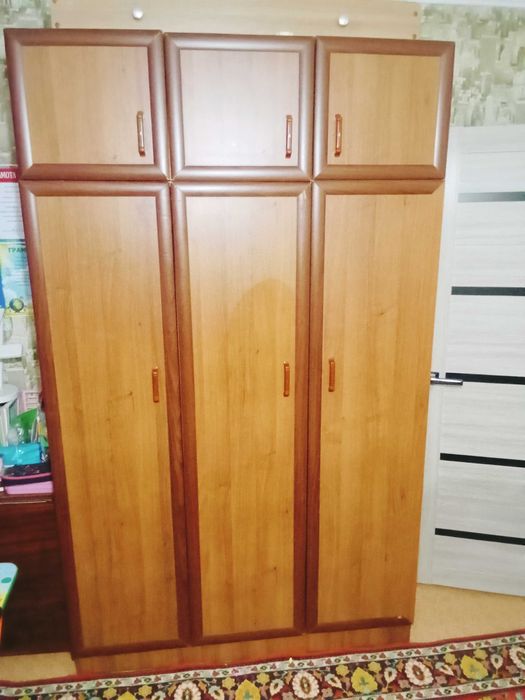 Гарнитур спальный