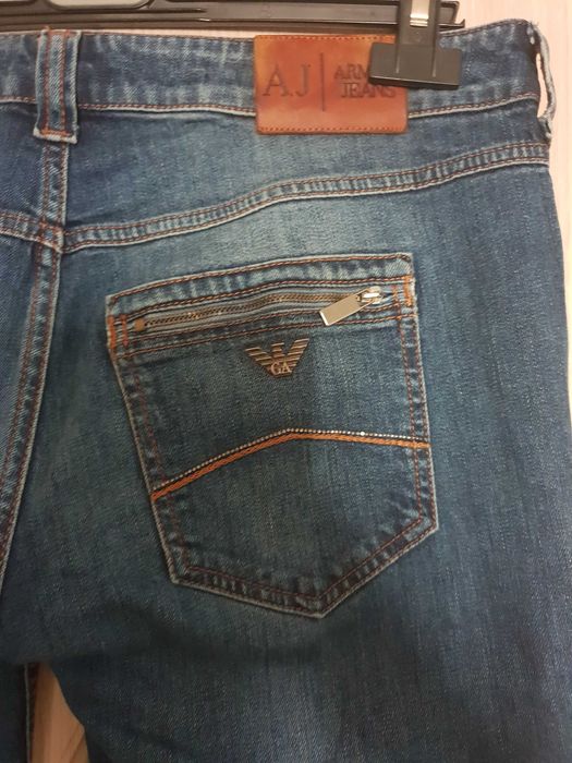 Blugi slim dama Armani marime L /44