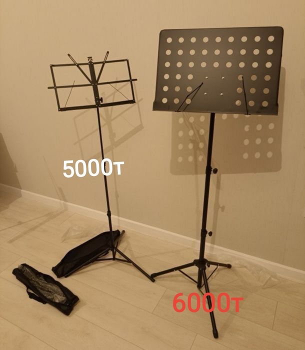 Пюпитры,Стойка микрофона,Мольберт