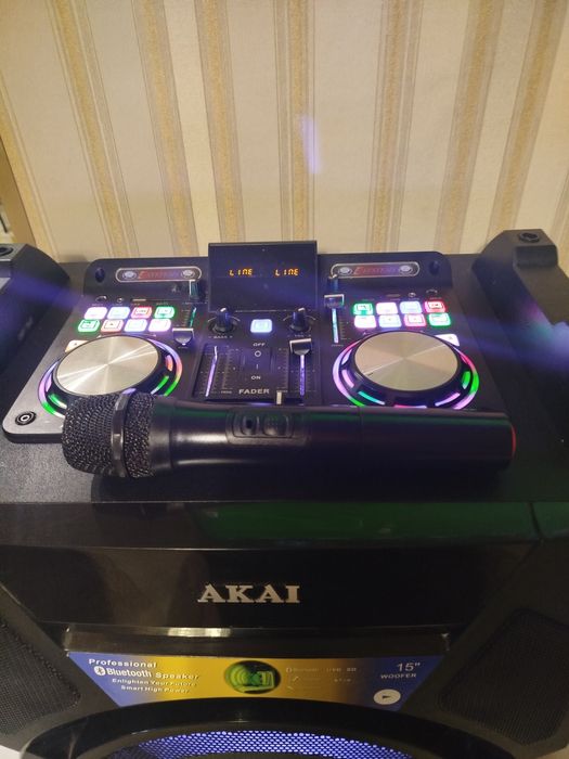 Активнa  тонколона АKAI