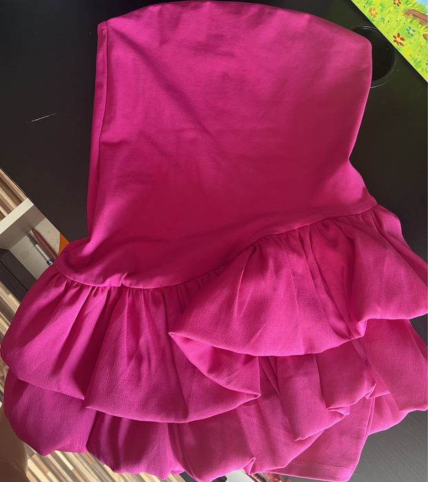 Розова рокля ZARA