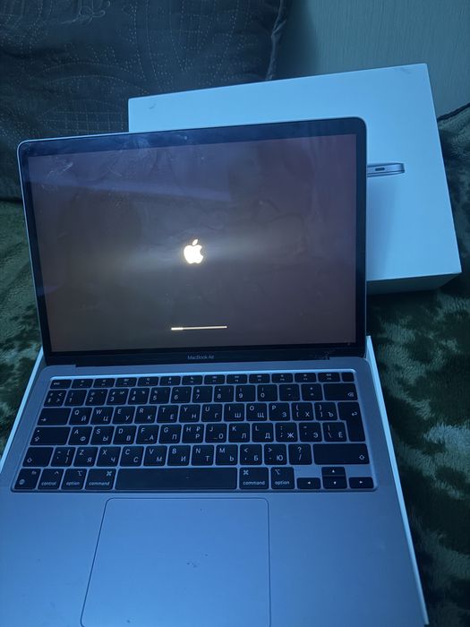 MacBook air 13 / 256гб