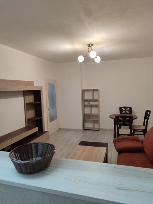 Дава се под наем Двустаен апартамент в София, Надежда 1 - 46 кв.м за 382.5 € - Снимка #2