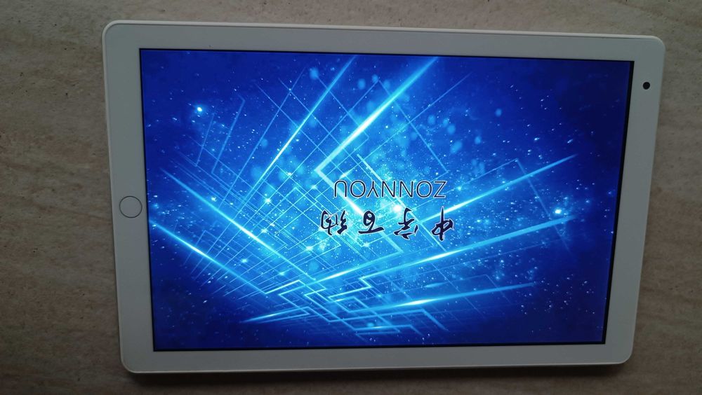 Таблет 10 inch tablet PC Octa Core 4GB RAM 64GB ROM Android 8.0