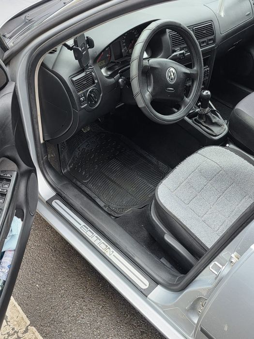Vw Golf 4 1.6  16 v 105 cp