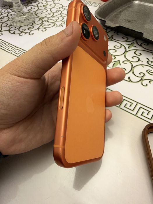 Iphone 17 pro Orange E-Sim