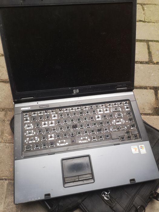 ноутбук — HP Compaq 6715s