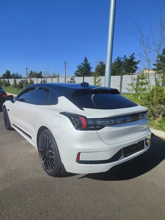 Zeekr You Z - sport