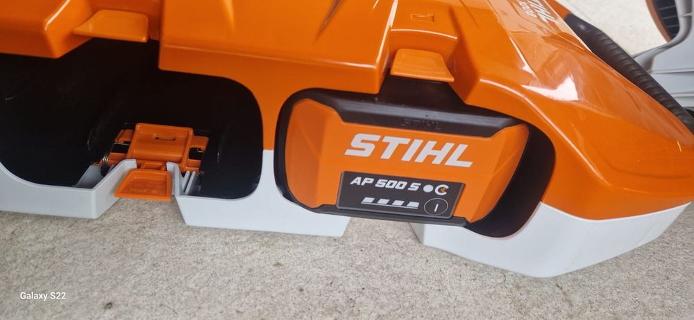 Stihl suflantă pe acumulator
