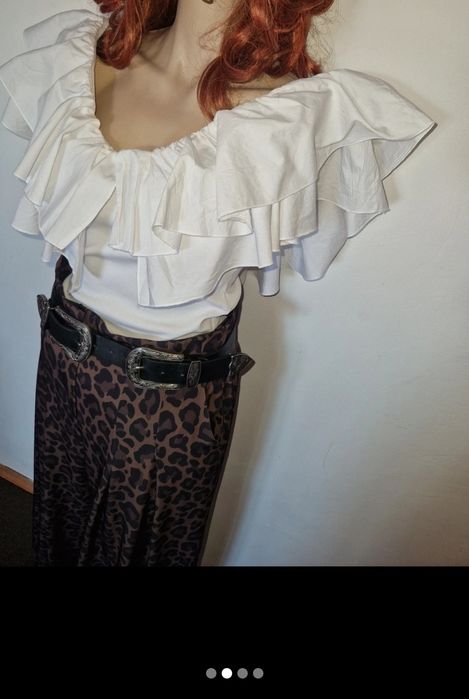 Body si pantaloni L ( 40)