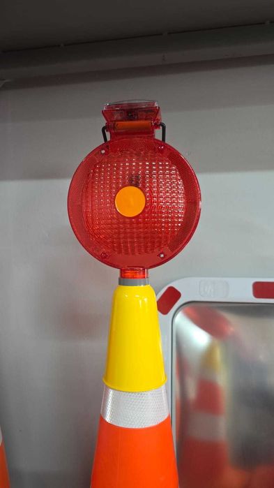 Дорожные знаки маяк, стробоскоп