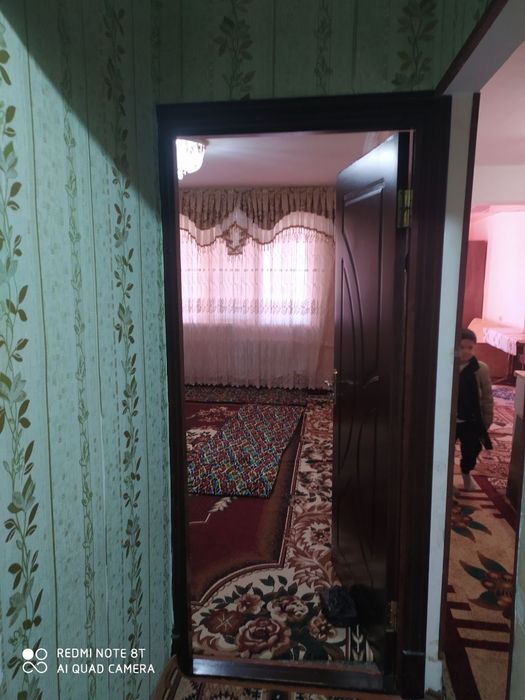 Konechkada 2 xonalik uy ijaraga beriladi.