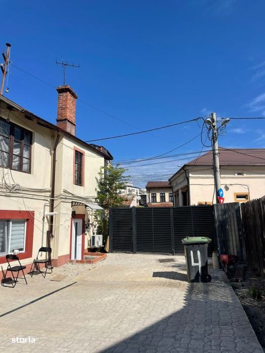 Apartament 3 camere, 100 mp, 2 parcare, zona Ultracentrala
