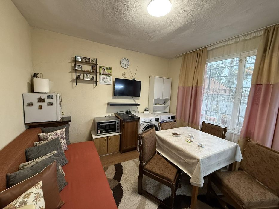 Продавам къща в село Бегово на 40 км от