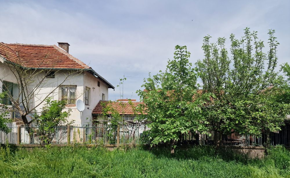 Продава се Къща в с. Ракево, Област Враца - 120 кв.м за 121 €/кв.м - Снимка #1