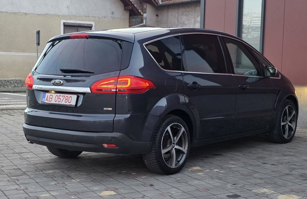 Vând ford s max an 2011 euro 5 motor 2.0 cp 163 cutie automata