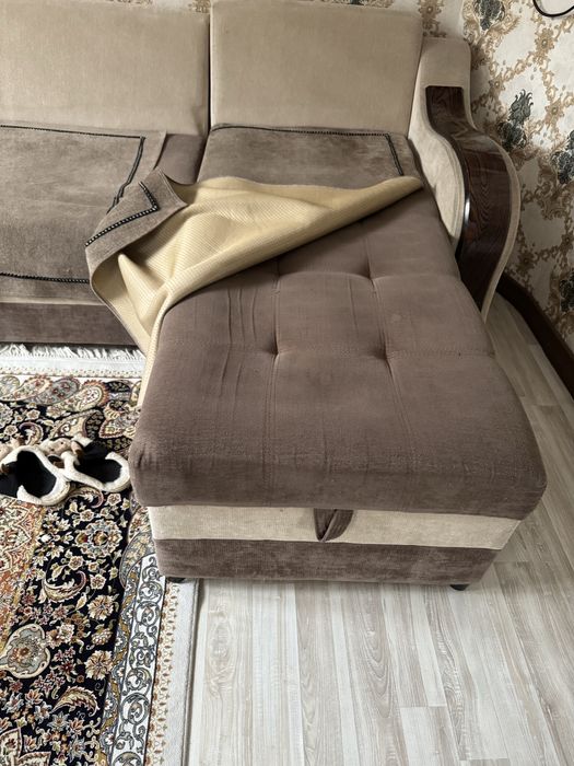 Продам угловой диван