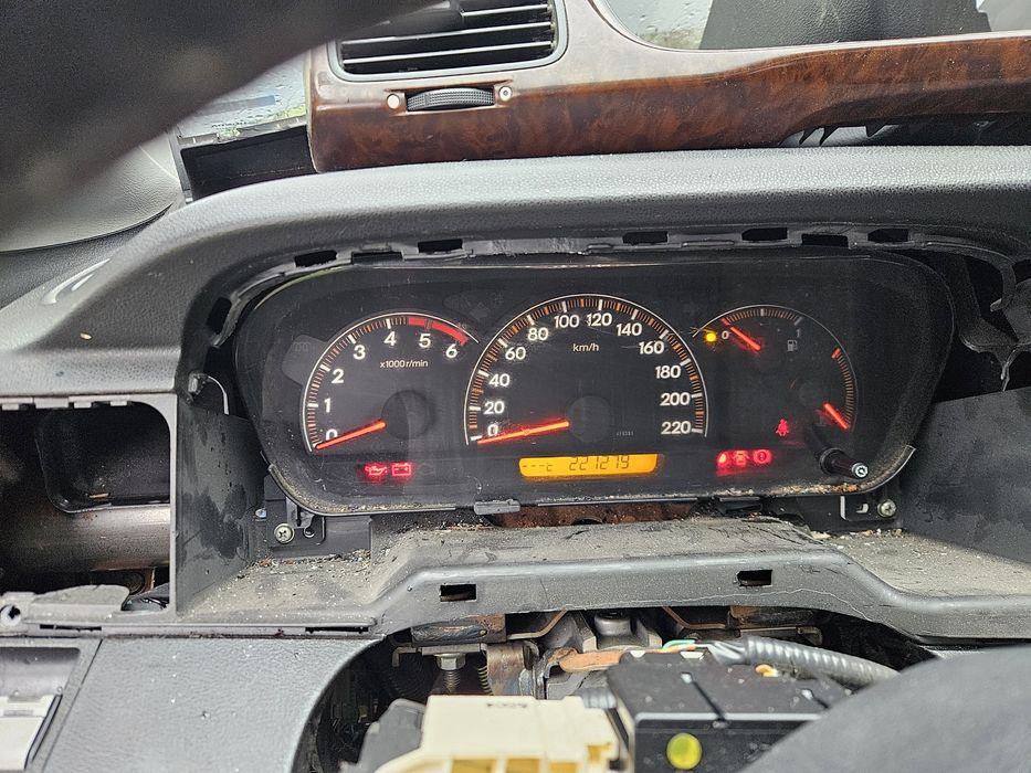 Honda FRV 2.2 140кс