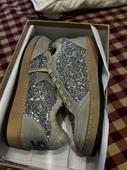 Продам кроссовки Golden goose новые