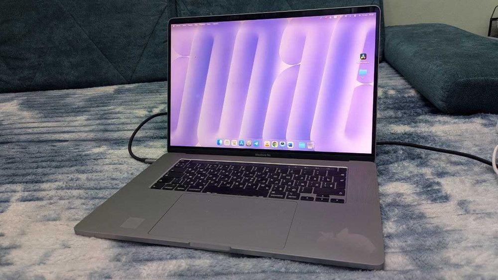 Apple Macbook Pro 2019, 16 дюймов