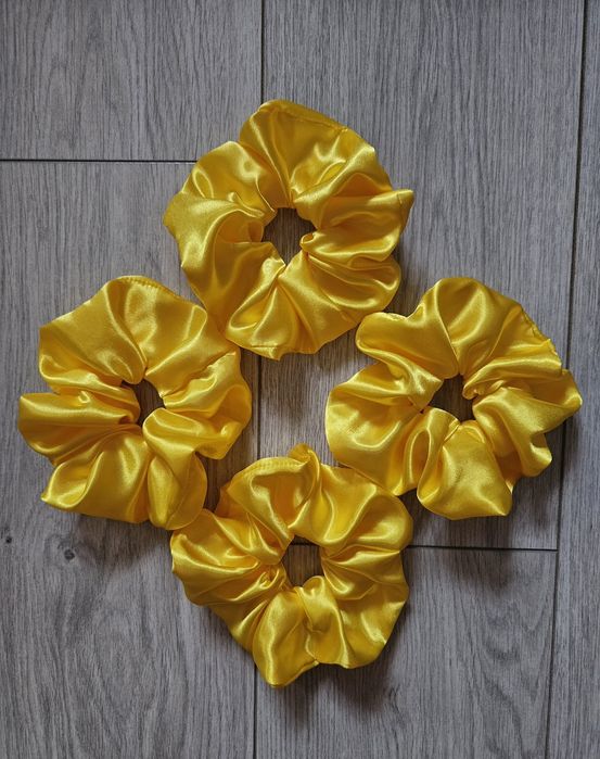 Скрънчи /ластак за коса/