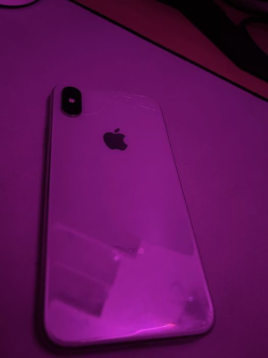 iphone XS 64gb 72akb