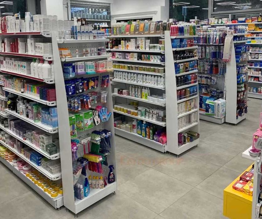 Метален стелаж, регал, промо за зоомагазин, аптека, дрогерия,козметика