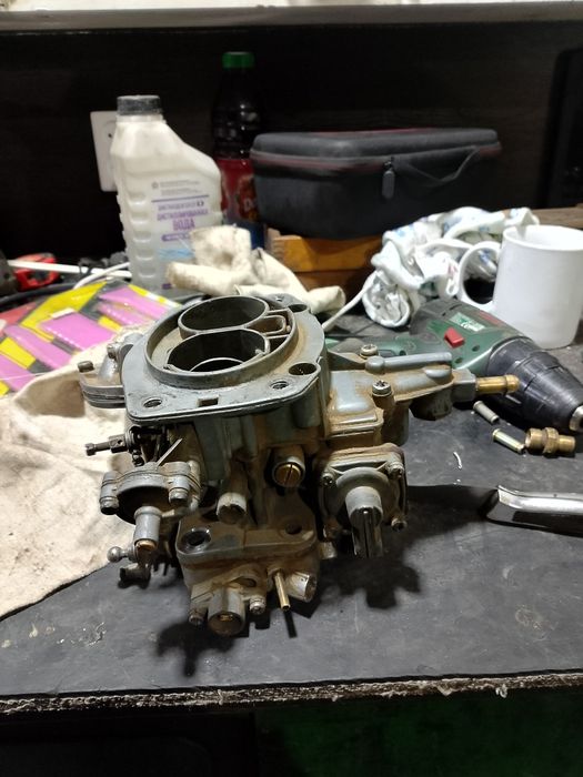Продам карбюратор 2107