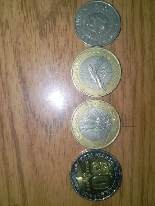 Продам колекцеоные монеты