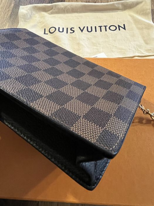 Vând geanta autentica Louis Vuitton Vavin