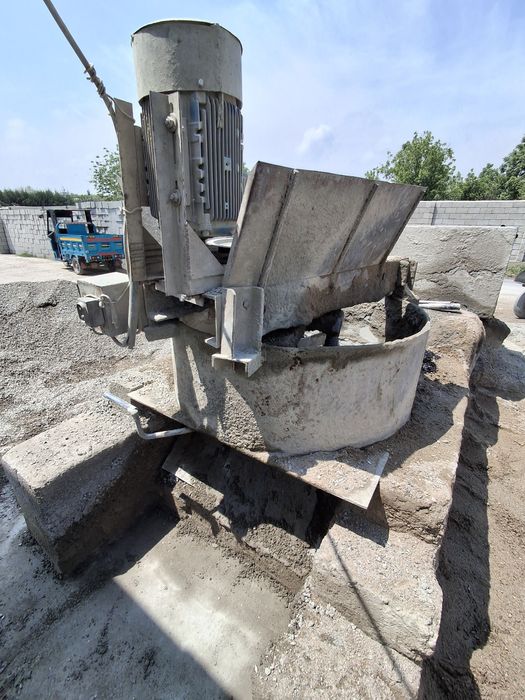 Shlaka blok g'isht aparati