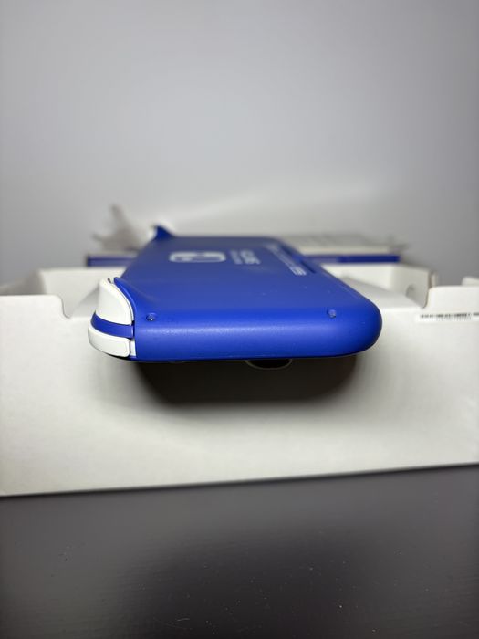 Nintendi switch lite modat full box