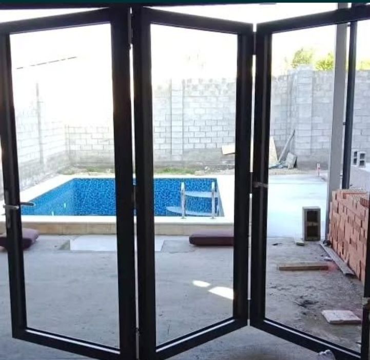 Пластиковые окна, двери, перегородки