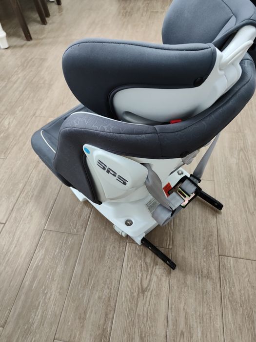 Vând scaun auto copii cu isofix