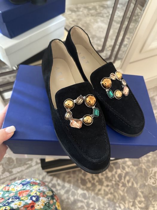 Придается красивые балетки