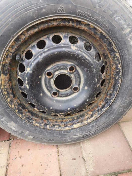 2 Anvelope Iarnă Opel Corsa C 135/30/r13 plus 2 jante