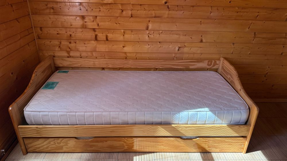 Pat de 1 persoană extensibil (2 persoane)
