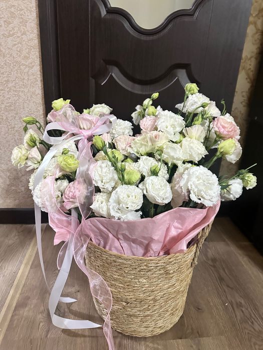 Пробам букет в корзине