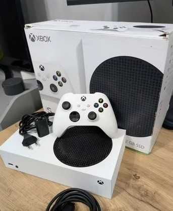 Продам Xbox Series S